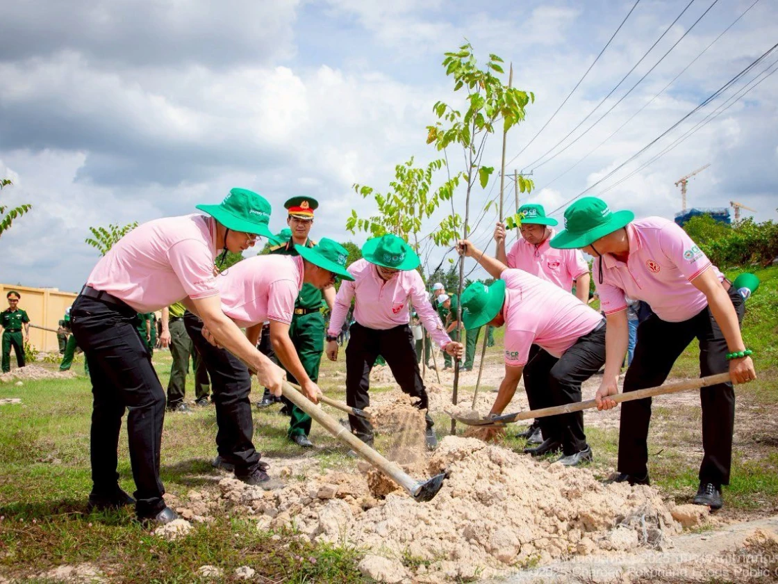 โครงการ C.P. Vietnam – Journey for a Green Vietnam